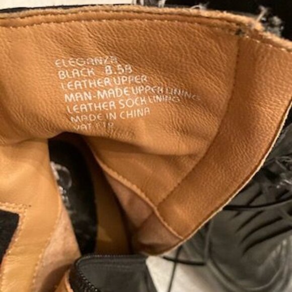 Stunning Earthies brand leather heeled boots add drama to any outfit Size 8.5M - Picture 2 of 8